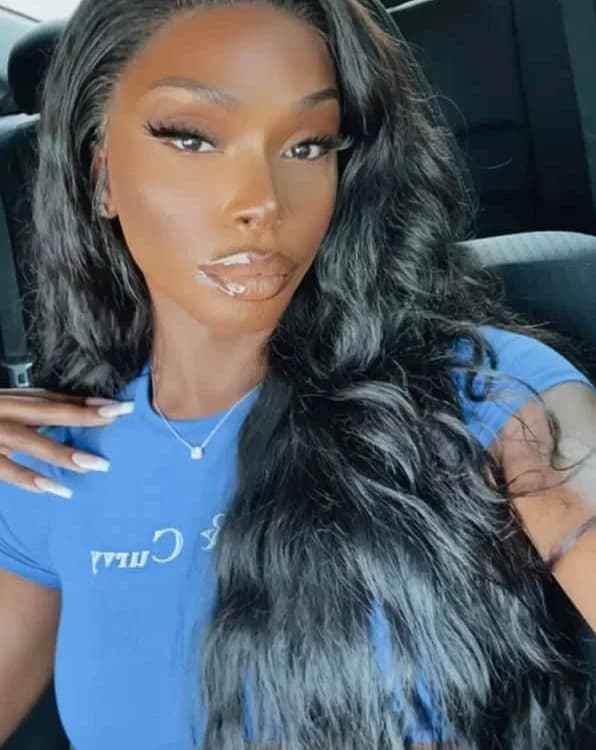 Fresh trans webcam star new young SeductiveMiahBrown makes her big debut on cam