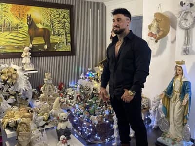 Guy selfsucking Miller_dominant's selflove session streaming now on selfpleasure cams