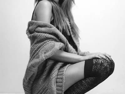 Witness trans models offer soothing massage sessions live on cam with SweetTastes.
