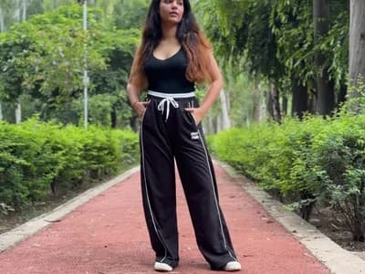 sexy_shital