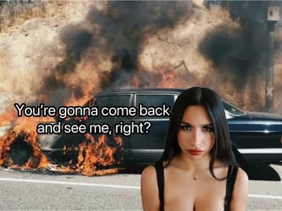 Find LoveLillyy's American petite girl through exciting sexcam 1v1 action.