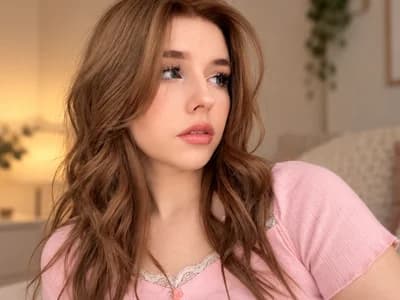 Trans girl Transsexual Russian beauty entices in private show. Alisa_Black_Star