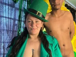 Squirt Milfs cam couples live show