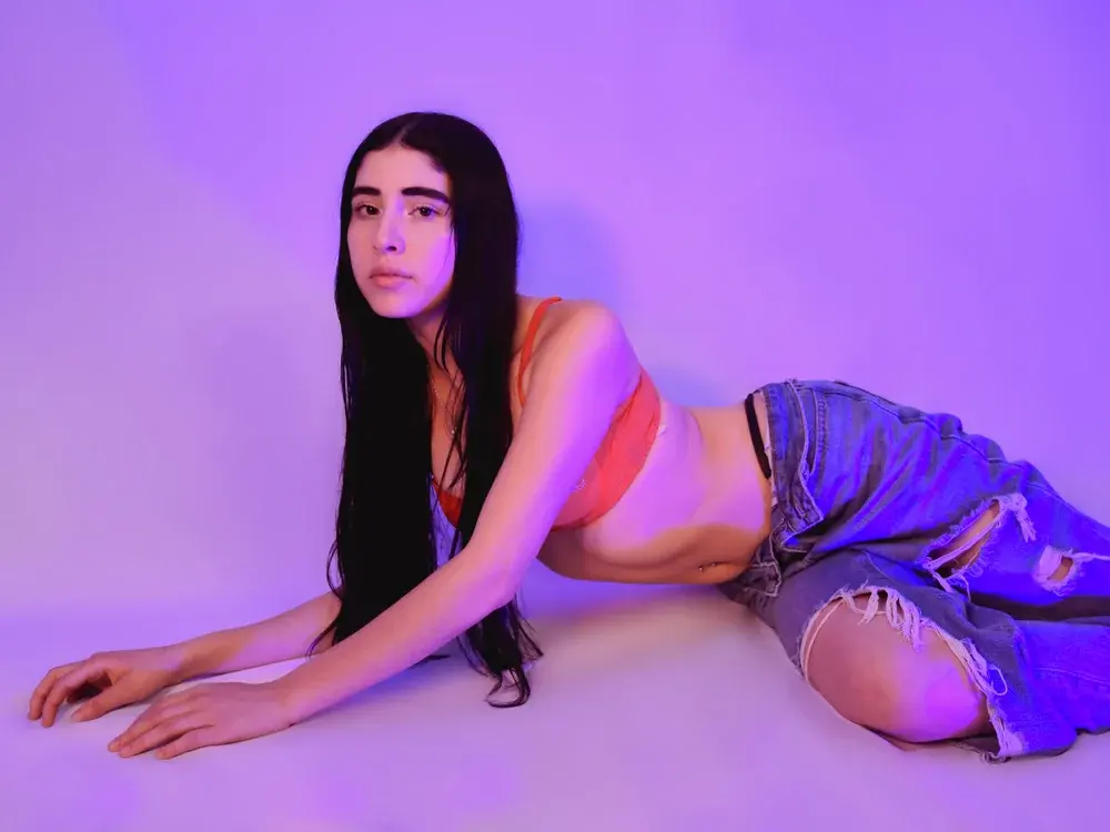Spy Petite cam couples performing on cam