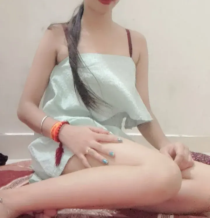 Big Ass Ebony cam couples in a live cam show