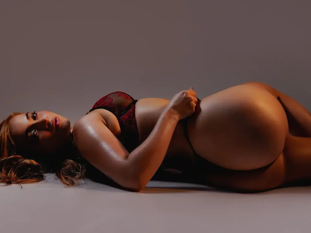Spy Young cam couples available now