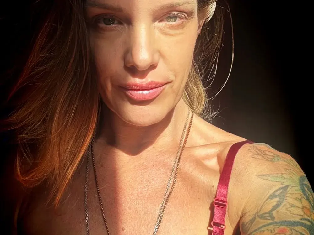 Cuckold Mature cam couples on webcam