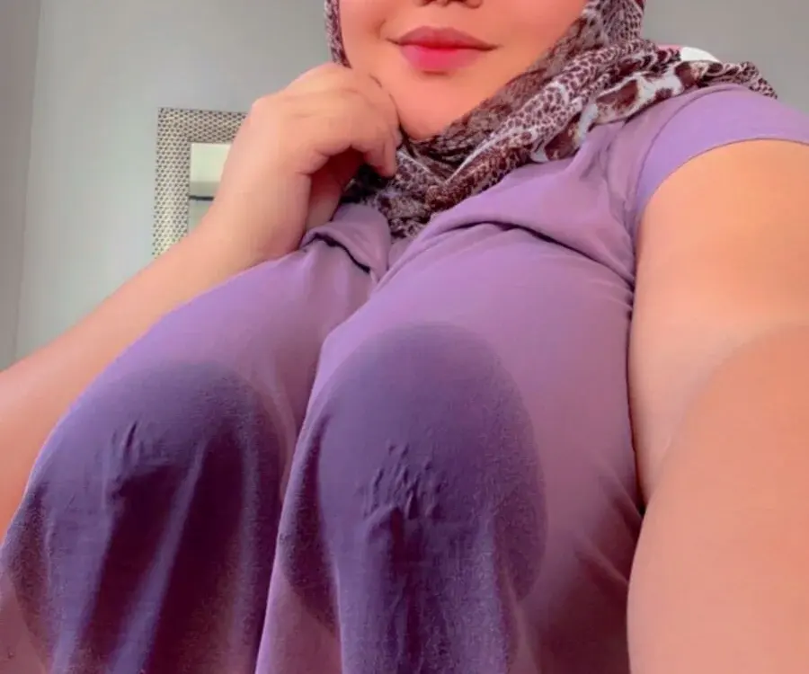BBW Arab cam couples broadcasting live
