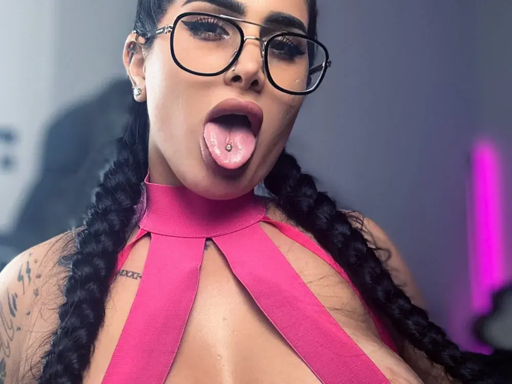Cowgirl cam girls on webcam tonight