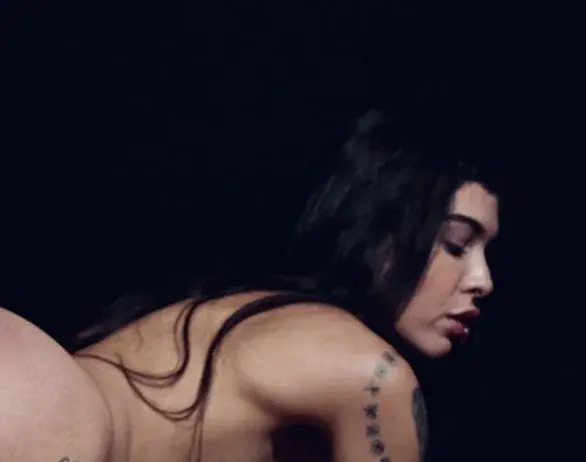 Piercings Teens cam girls mid-stream