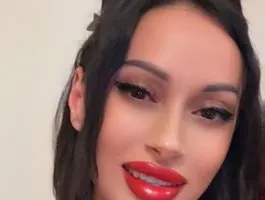 Big Tits cam girls available now