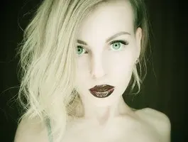 Foot Fetish Milfs cam girls online right now