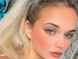 Dildo Or Vibrator Deepthroat cam girls available now