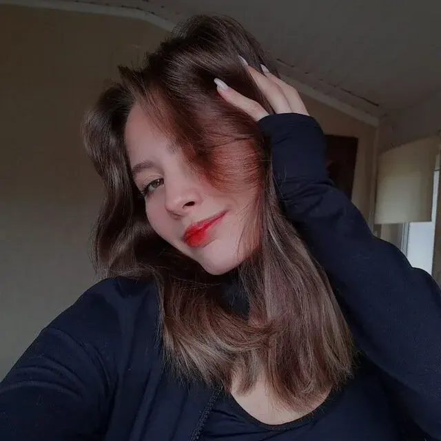 White Teens cam girls in a private show