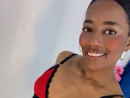 live Petite Milfs cam girls