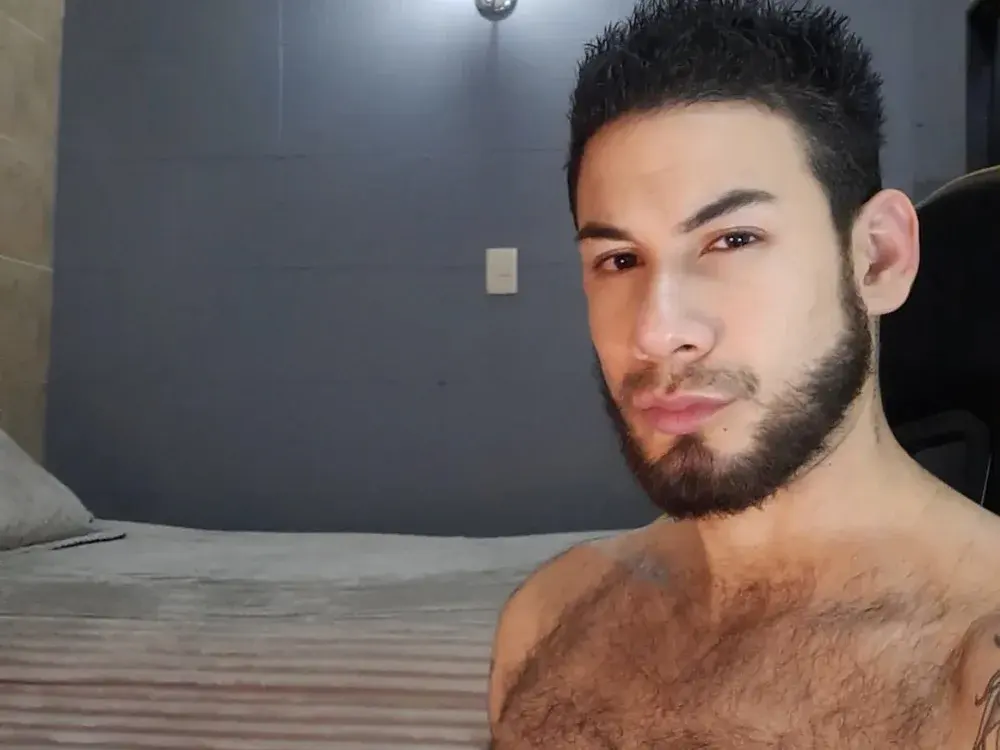 Beardy cam guys in an intimate session