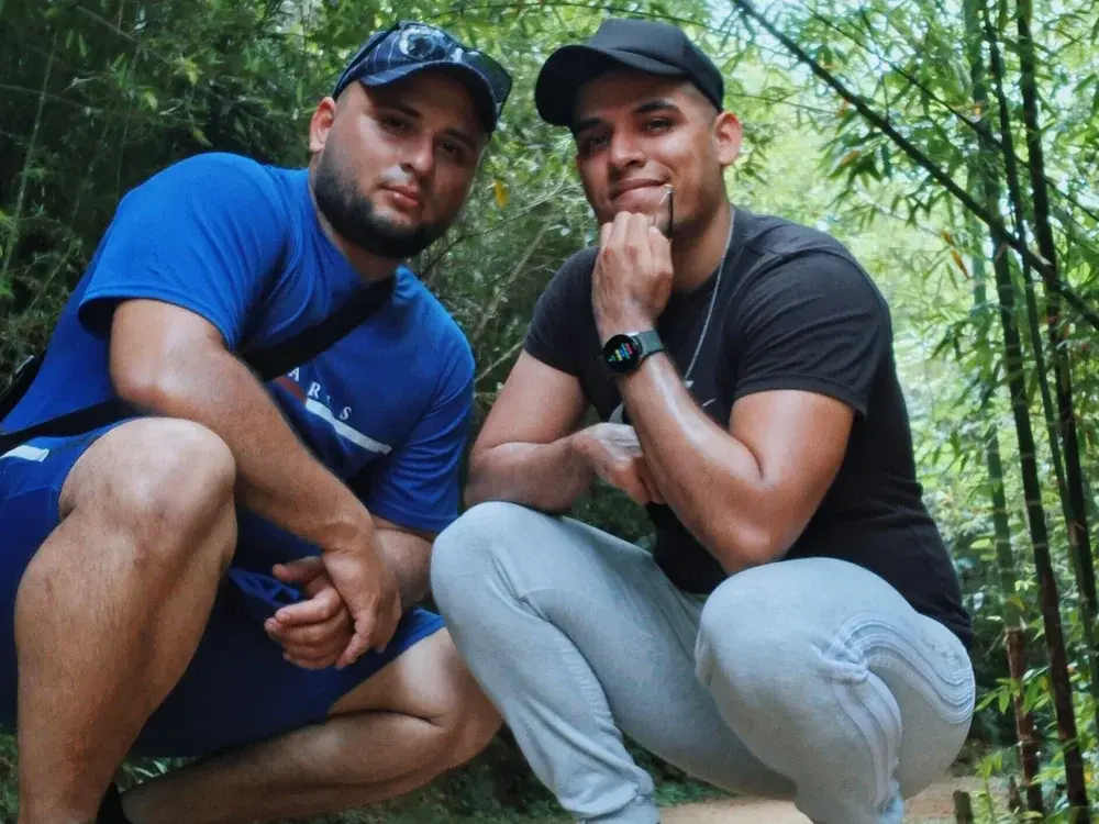 Cubs cam guys during a private session