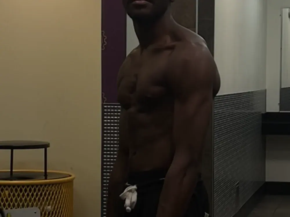 Mixed cam guys in the chat room