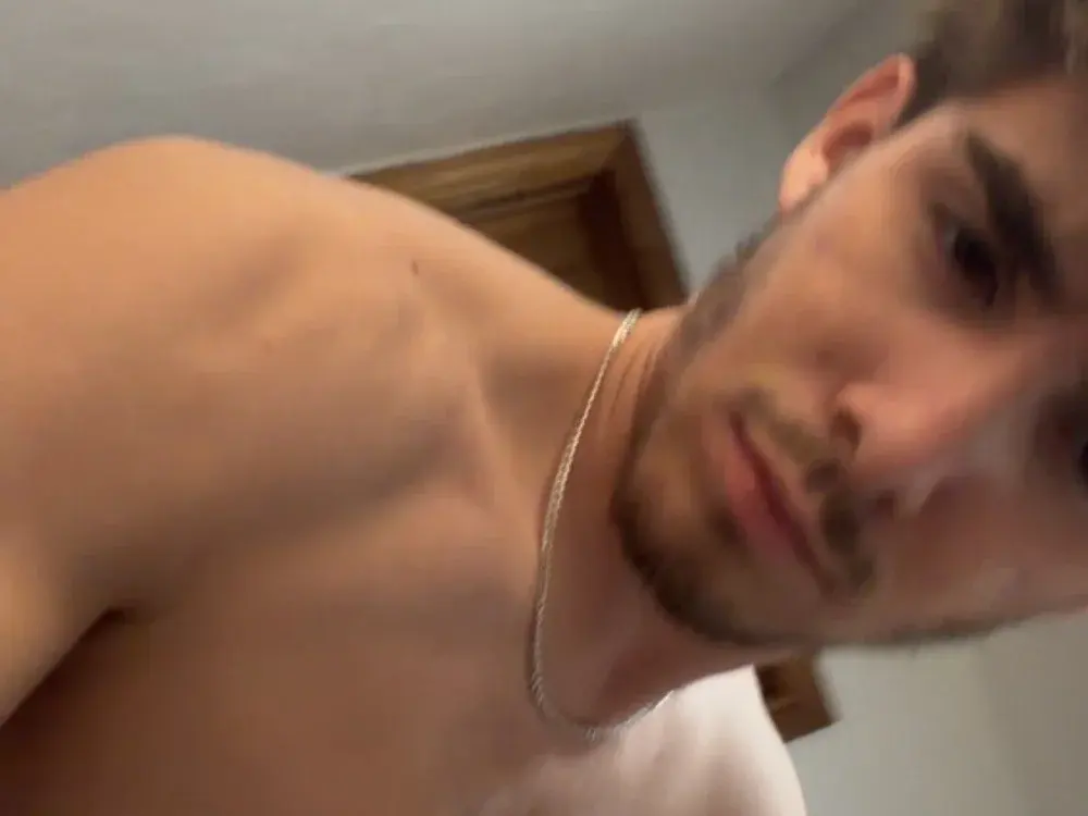Cut cam guys broadcasting live