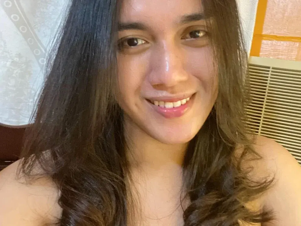 Asian Young trans cams on webcam