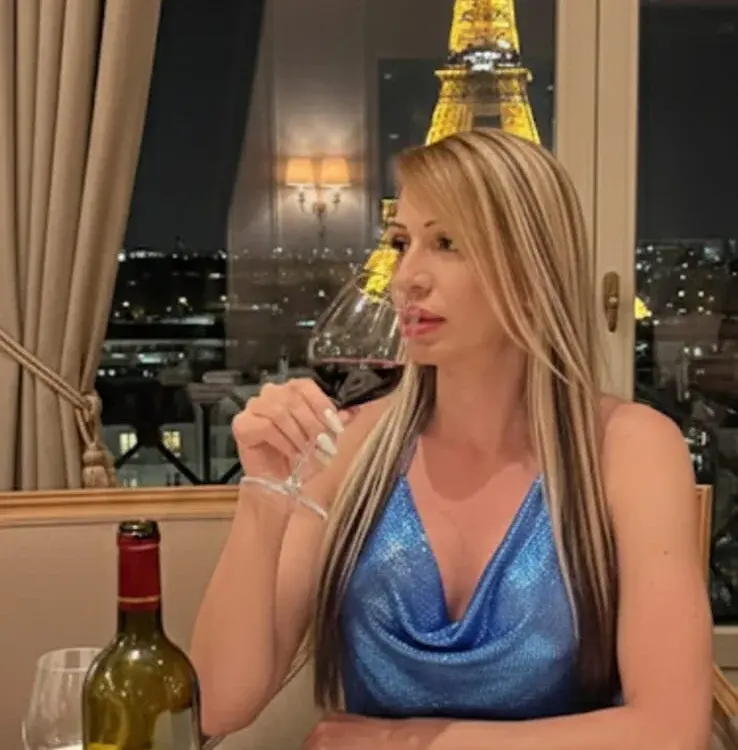 Hardcore Milfs trans cams in a private show