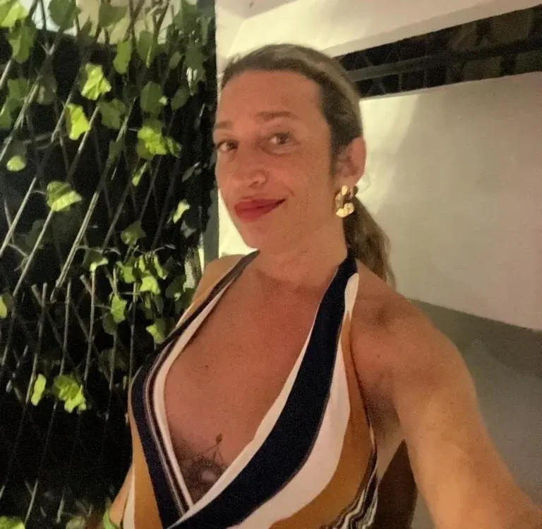 Deepthroat Mature trans cams broadcasting live