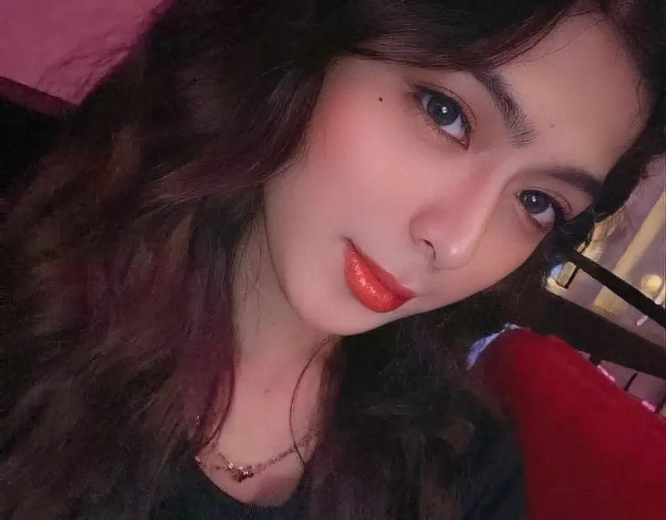White trans cams streaming now