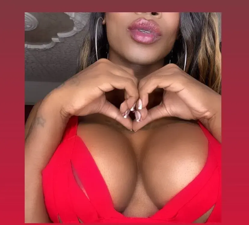Middle Priced Privates Latin trans cams on adult cam