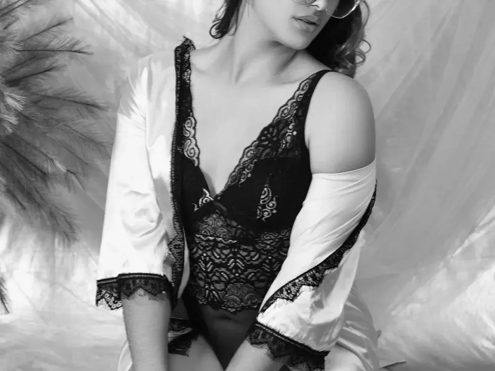 BBW Facesitting trans cams on adult cam
